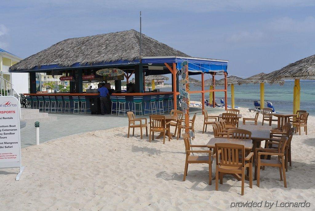 Resort Castaways Cayman 4*